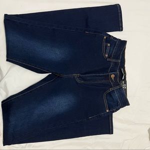 Blue high waisted jeans